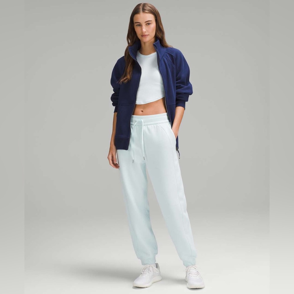 Lululemon Scuba High-Rise Relaxed Jogger in Sheer Blue Size 2 *flawed*